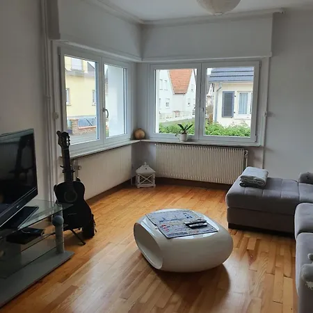 Holiday home Maison Calme Quartier *